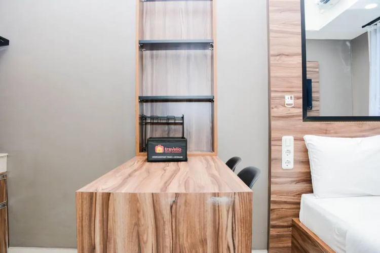 Comfort Studio At Evenciio Margonda Apartment