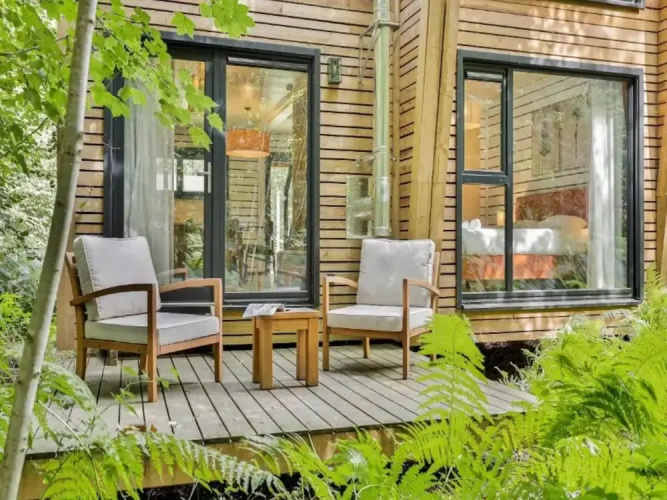 Cottage in Tournai With Forest Views