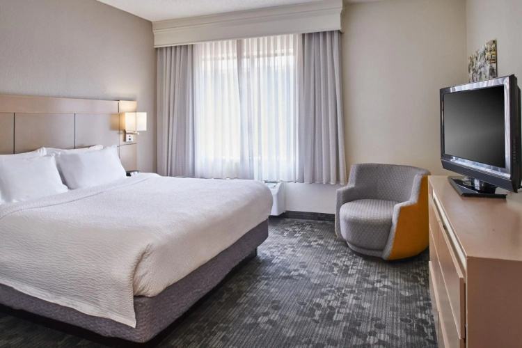 Courtyard by Marriott Columbus Downtown
