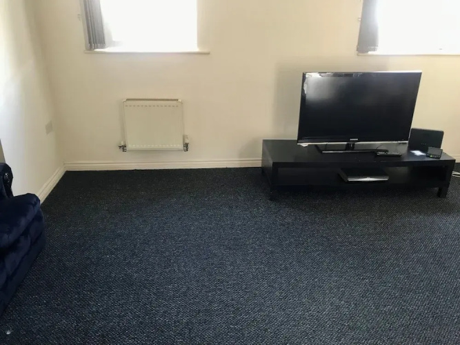 Immaculate 2-bed Apartment in Smethwick