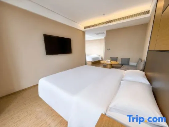 Suite with view