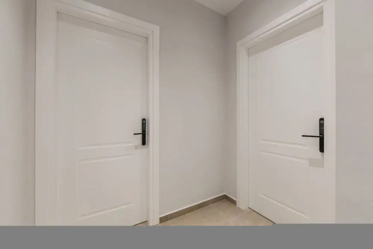 Luxury Studio With Free Parking