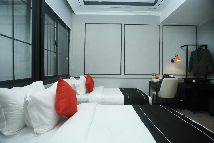 Superior Twin room