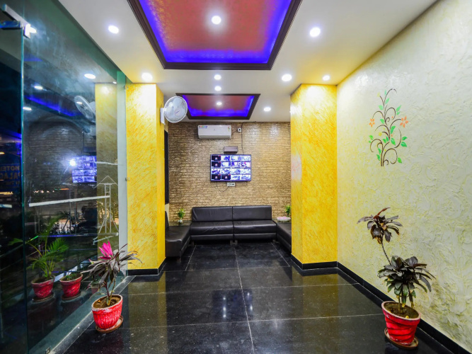 OYO 36626 Eden Residency