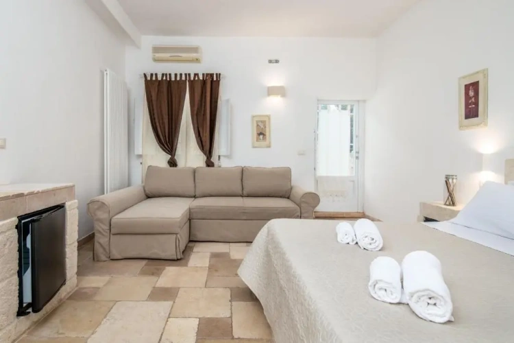 Deluxe Triple room
