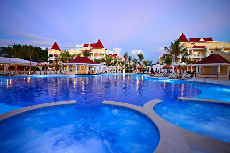 Bahia Principe Luxury Bouganville - Adults Only photo 16