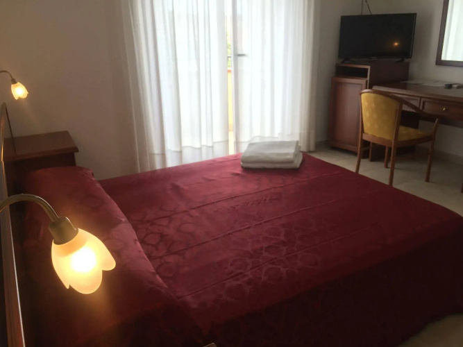 Castelvetere Hotel