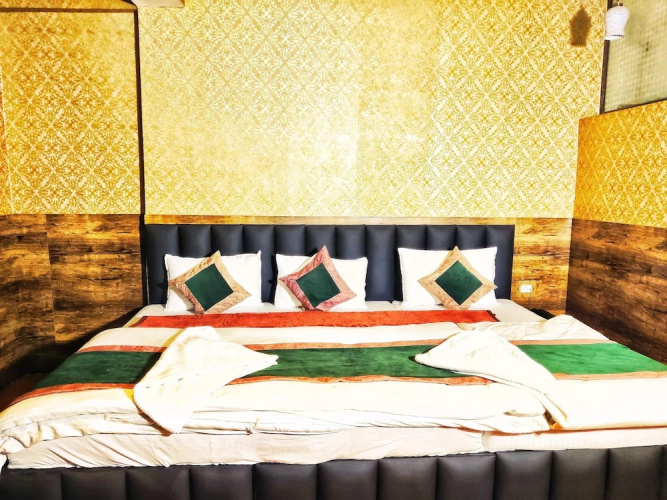 Darussalam Restaurant and Inn