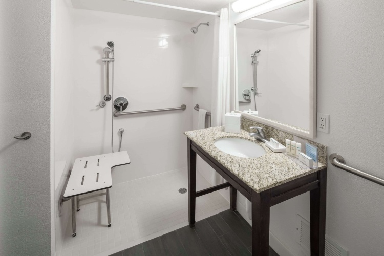 Hampton Inn & Suites Miami-Doral/Dolphin Mall photo 9