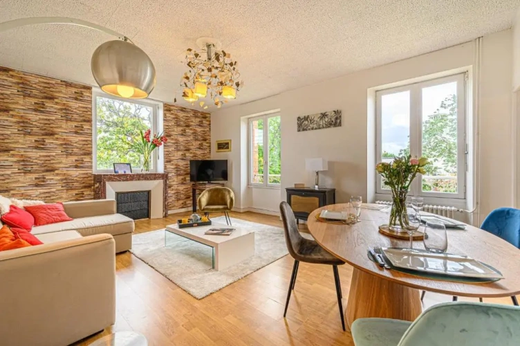 1 Bedroom Apartment