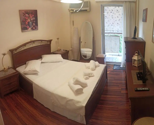 Comfortable apartment 100m from the sea