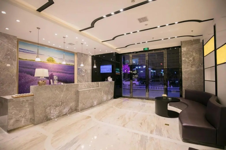 Lavande Hotels Yuxi Times Square - Yuxi