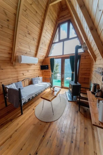 Comfort Bungalow with river view