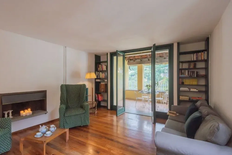 3 Bedrooms Apartment