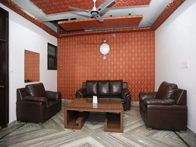 OYO 7218 Shivansh Residency