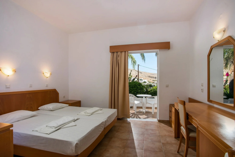 Lambis Studios & Apartments - Lindos