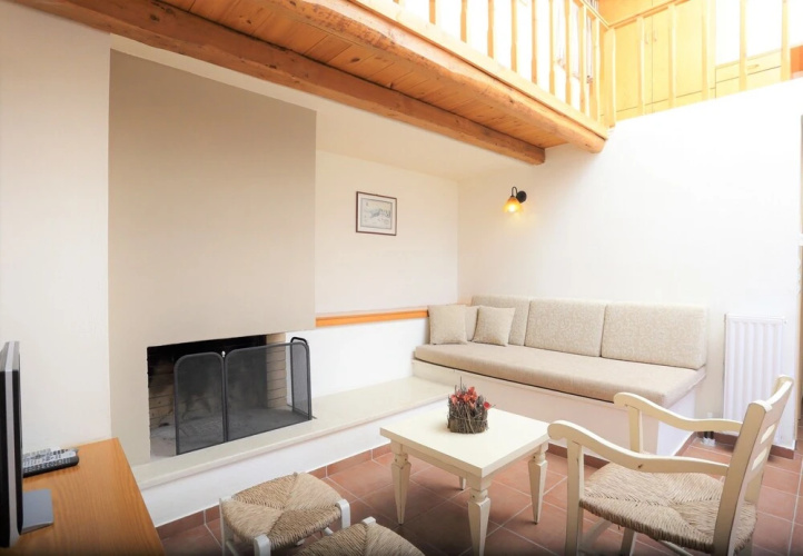 Mourtzanakis Residence