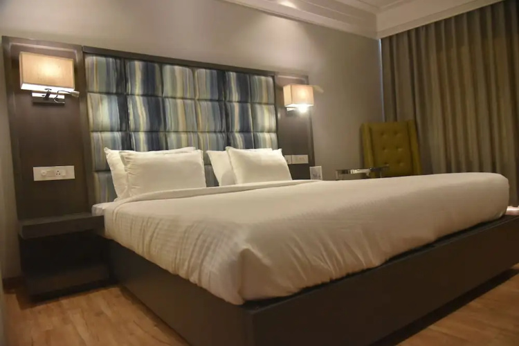 Hotel Accord Premier