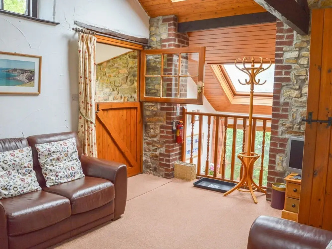 Shipload Cottage