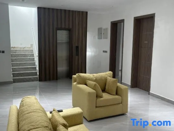 Remy Apartments and Villa