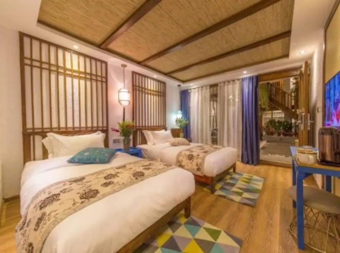 Deluxe Twin room