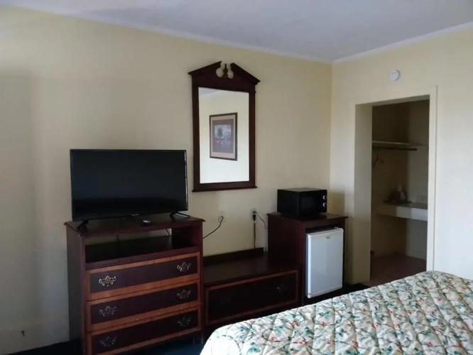 Ross Motel