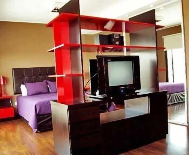 Deluxe Studio