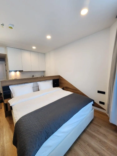 1 Bedroom Premium Apartment with balcony