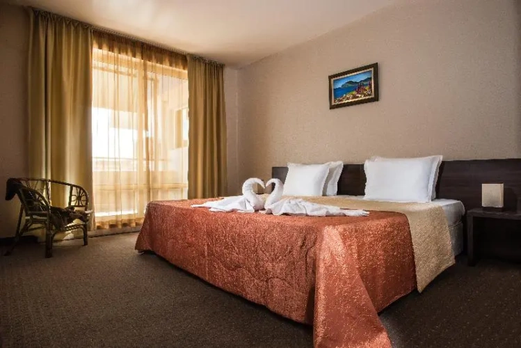 Standard Double room with view