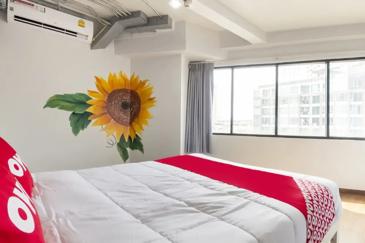 OYO 705 Hostel@seatzstation