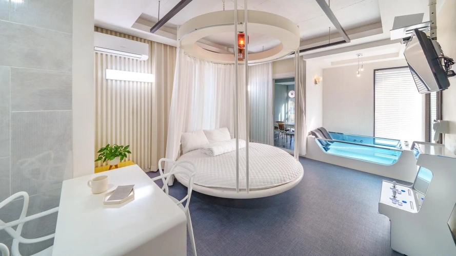 Guest rooms