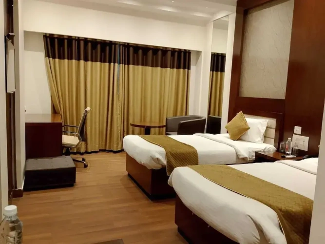Deluxe Double room with view