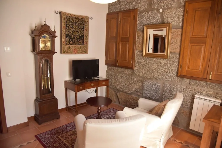 1 Bedroom Deluxe Double room with balcony