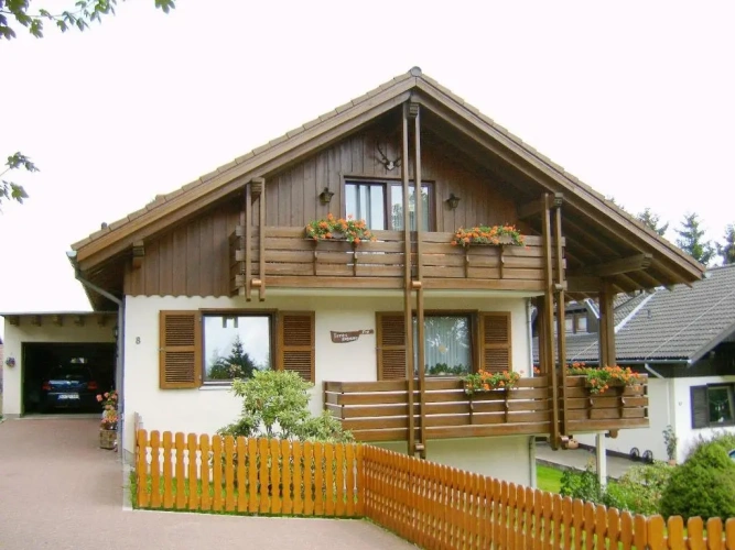 Apartment with balcony