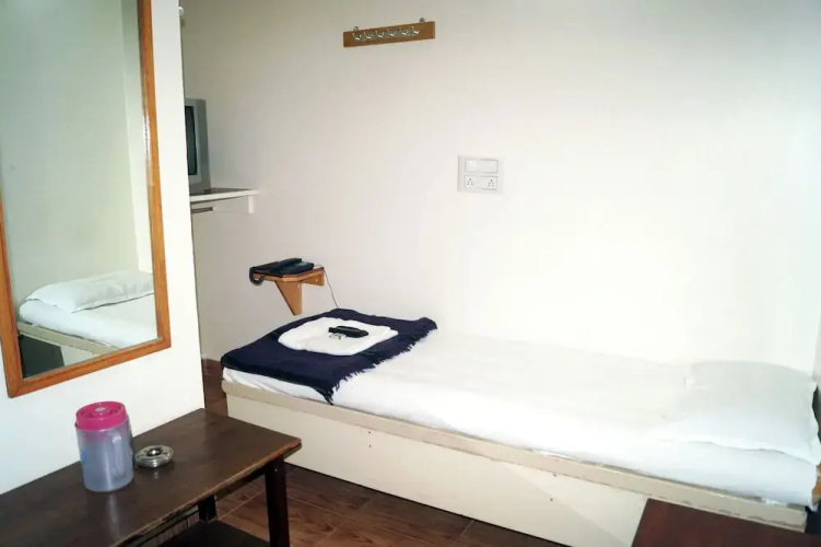 Sri Kumara Lodge
