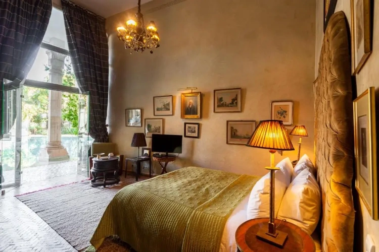 Superior Double room with view