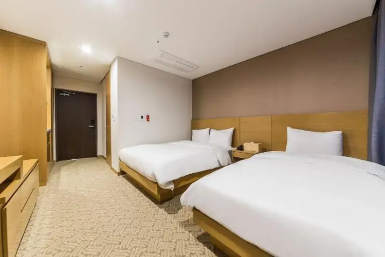 Jongno Lumia Tourist Hotel