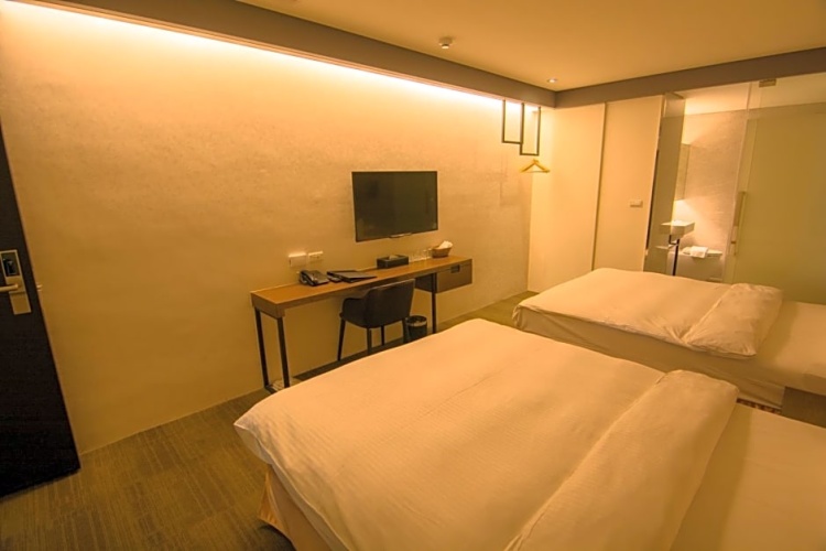 Deluxe Quadruple room