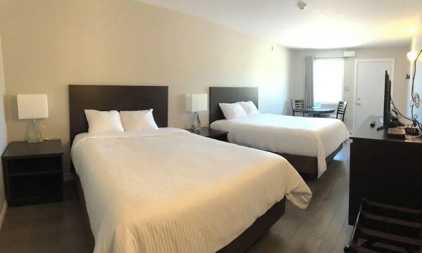 Kow's Inn