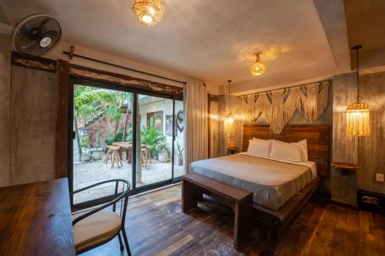 Deluxe Double room