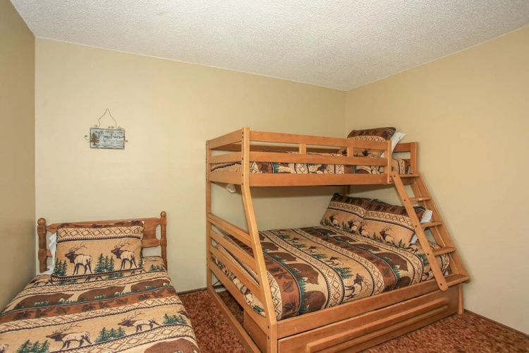 Casey Rose Cabin