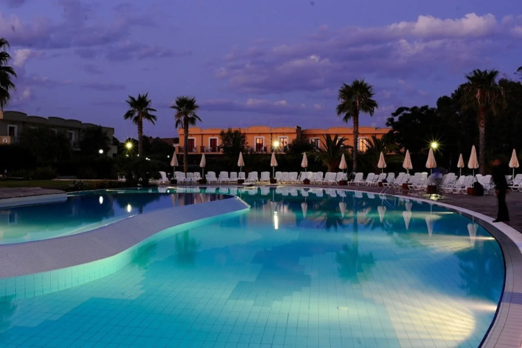 Serenè Resort