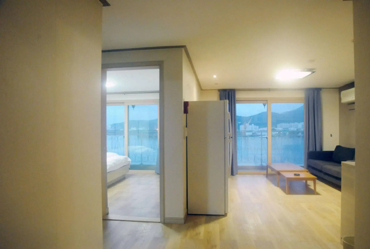 Hansan Hotel