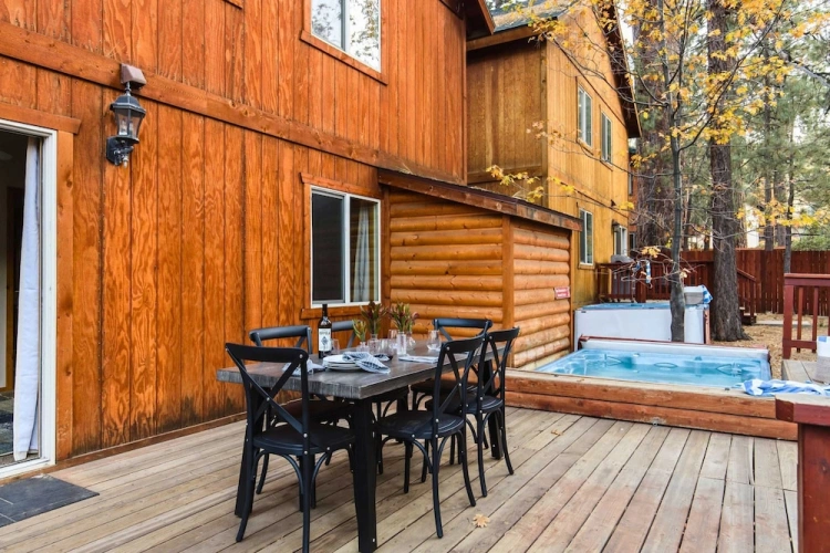 3 Bedrooms Cottage