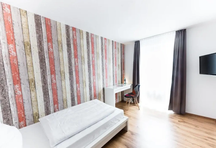 Standard Double room with view