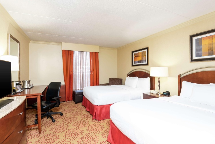 DoubleTree by Hilton Hotel Grand Rapids Airport photo 11