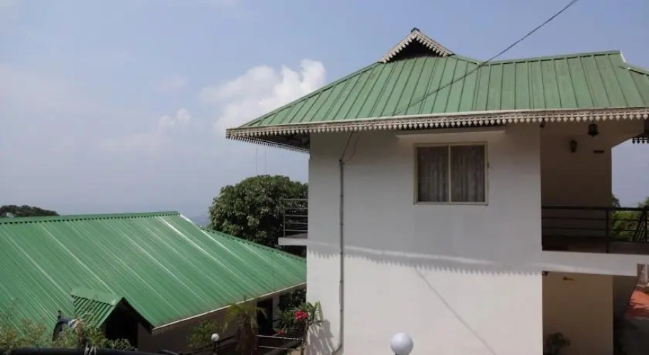 Mist Inn Resort