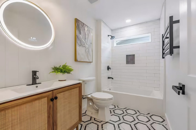 Minutes to Downtown -Fire Pit Pool