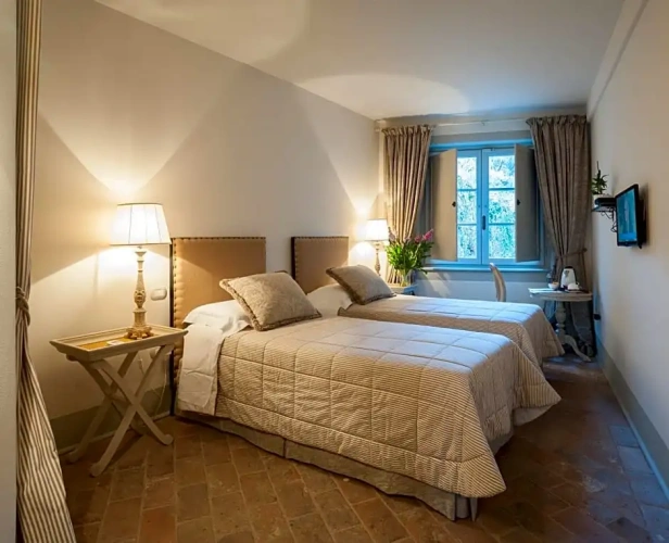 Superior room