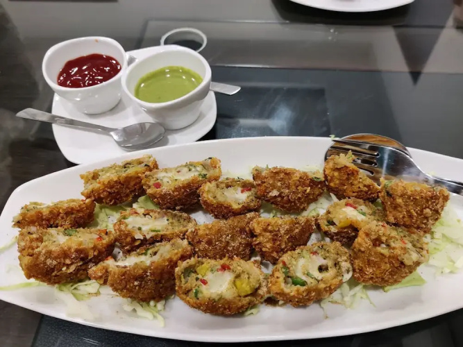 Hotel Shri Radha Nikunj Vrindavan